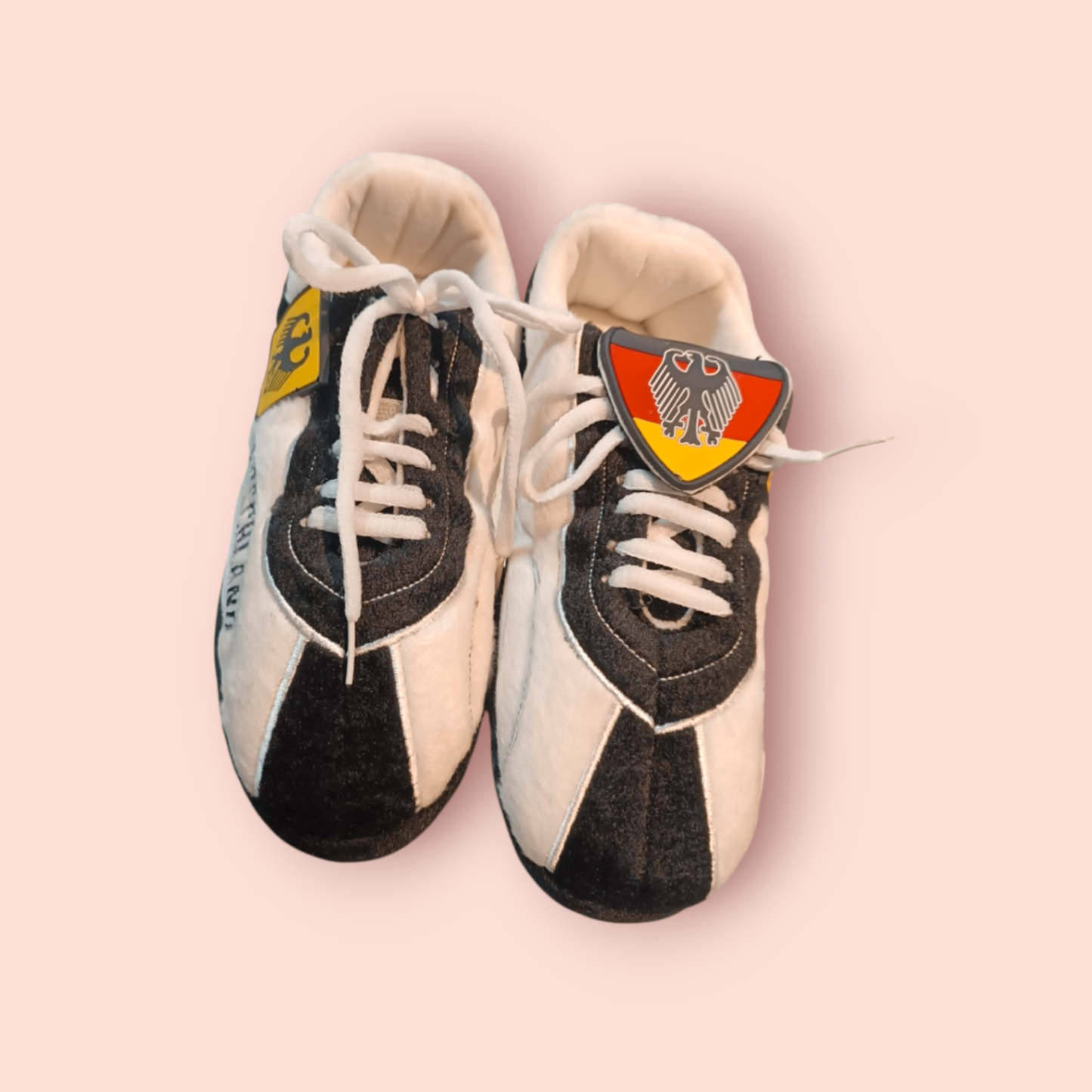 Sloffie Hausschuhe 36-38 Schwarz und Weiß mit Deutschland Adler