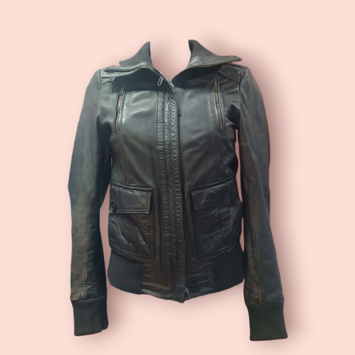 Review Lederjacke XS Schwarz mit Lila Innenfutter