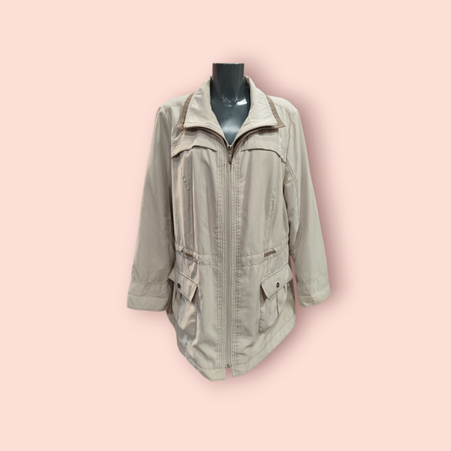 Malva Jacke XL Beige