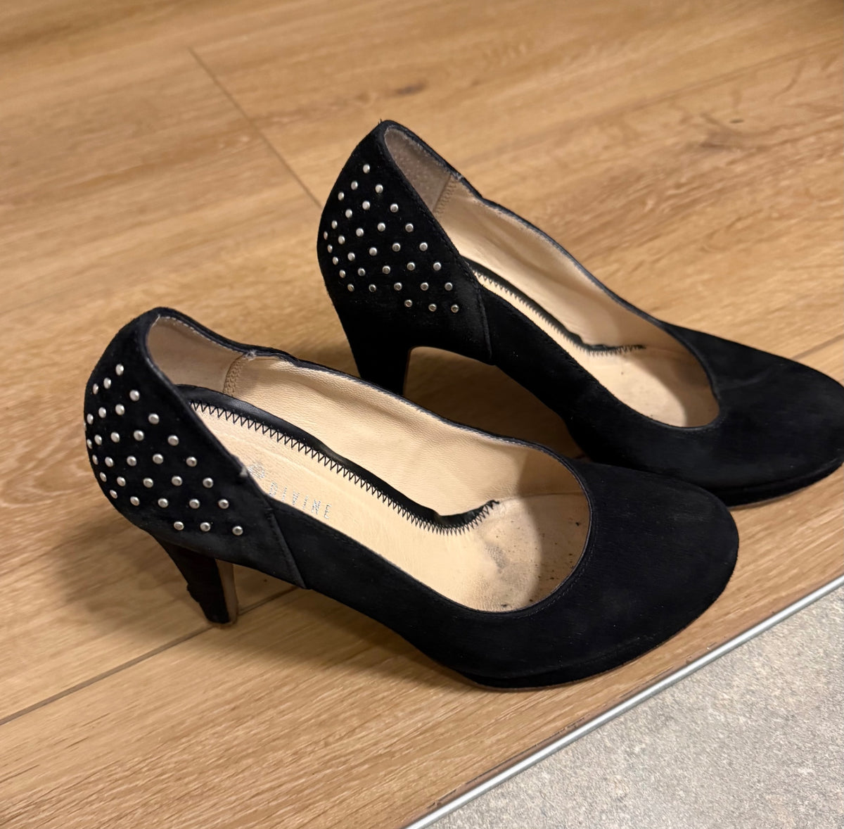 Miss Divine Pumps 37 Schwarz