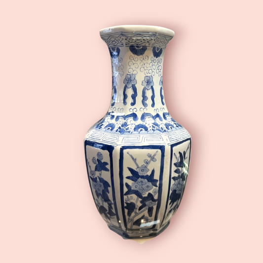 Vase Blau und Weiß