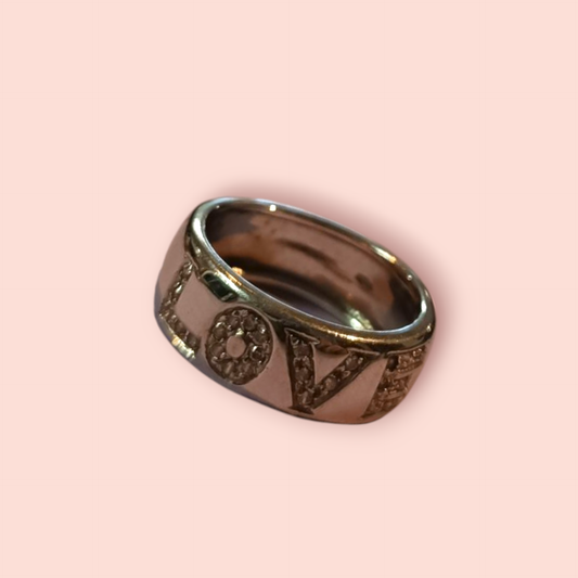 Ring Silber mit LOVE Schriftzug