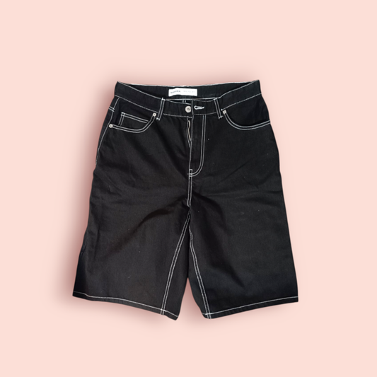 Bershka Kurze Hosen L Schwarz
