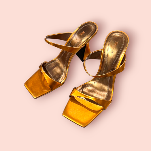ZARA High Heels 38