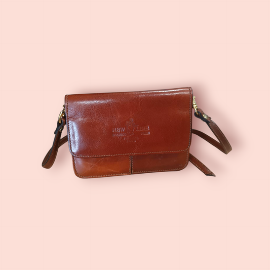 New Line Leder Umhängetasche Braun