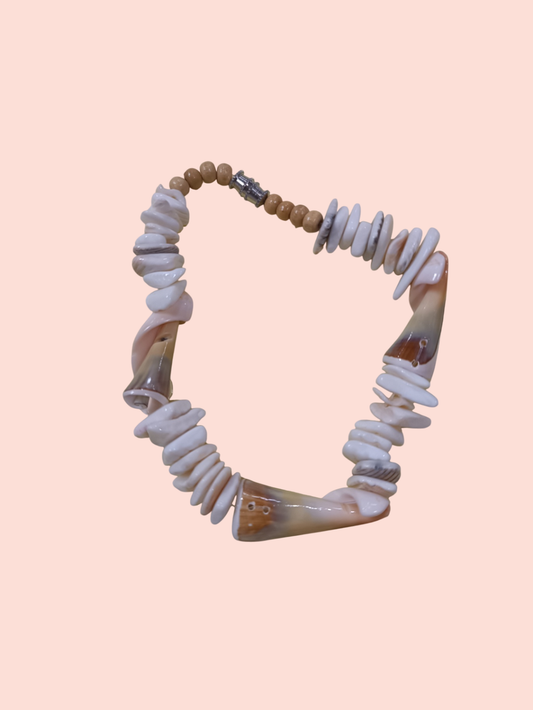Armband Muscheln (weiß) & Holzperlen