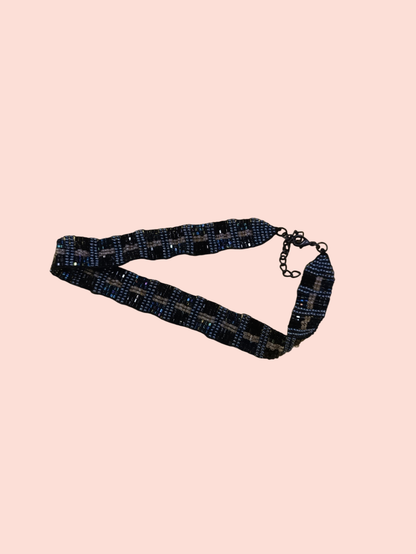 Choker Schwarztöne