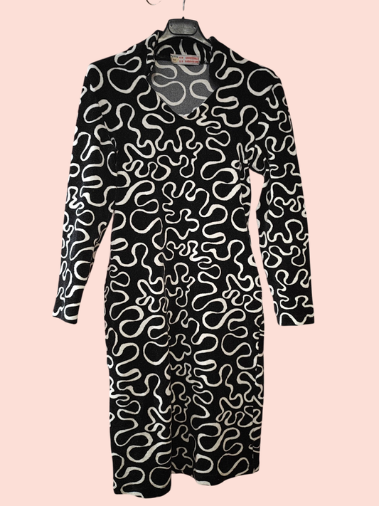 Kleid Schwarz und Weiß