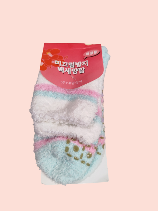 Socken Weiß, mit Pastellfarben (Blau, Pink)