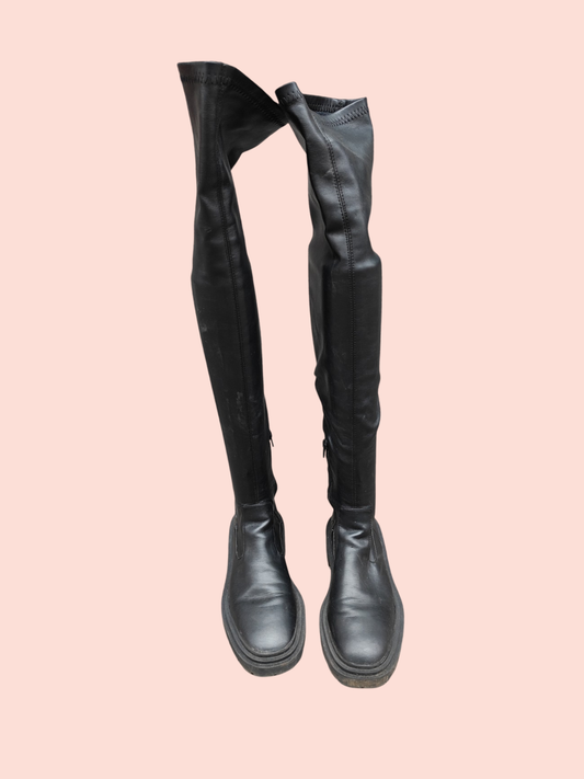 Zara Overknee Stiefel 37 Schwarz matt