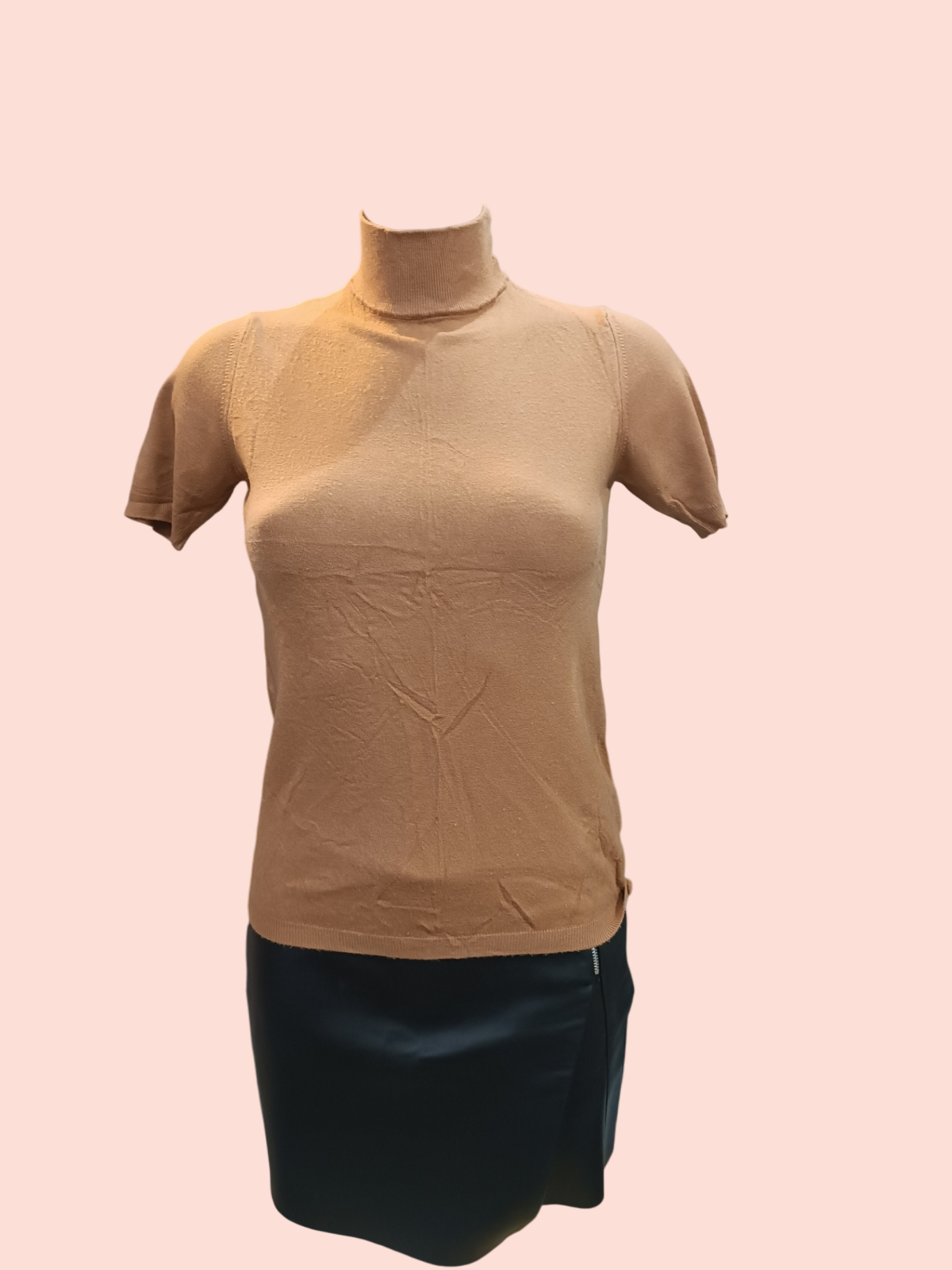 Rinascimento Rollkragenshirt M kurzarm braun/rot