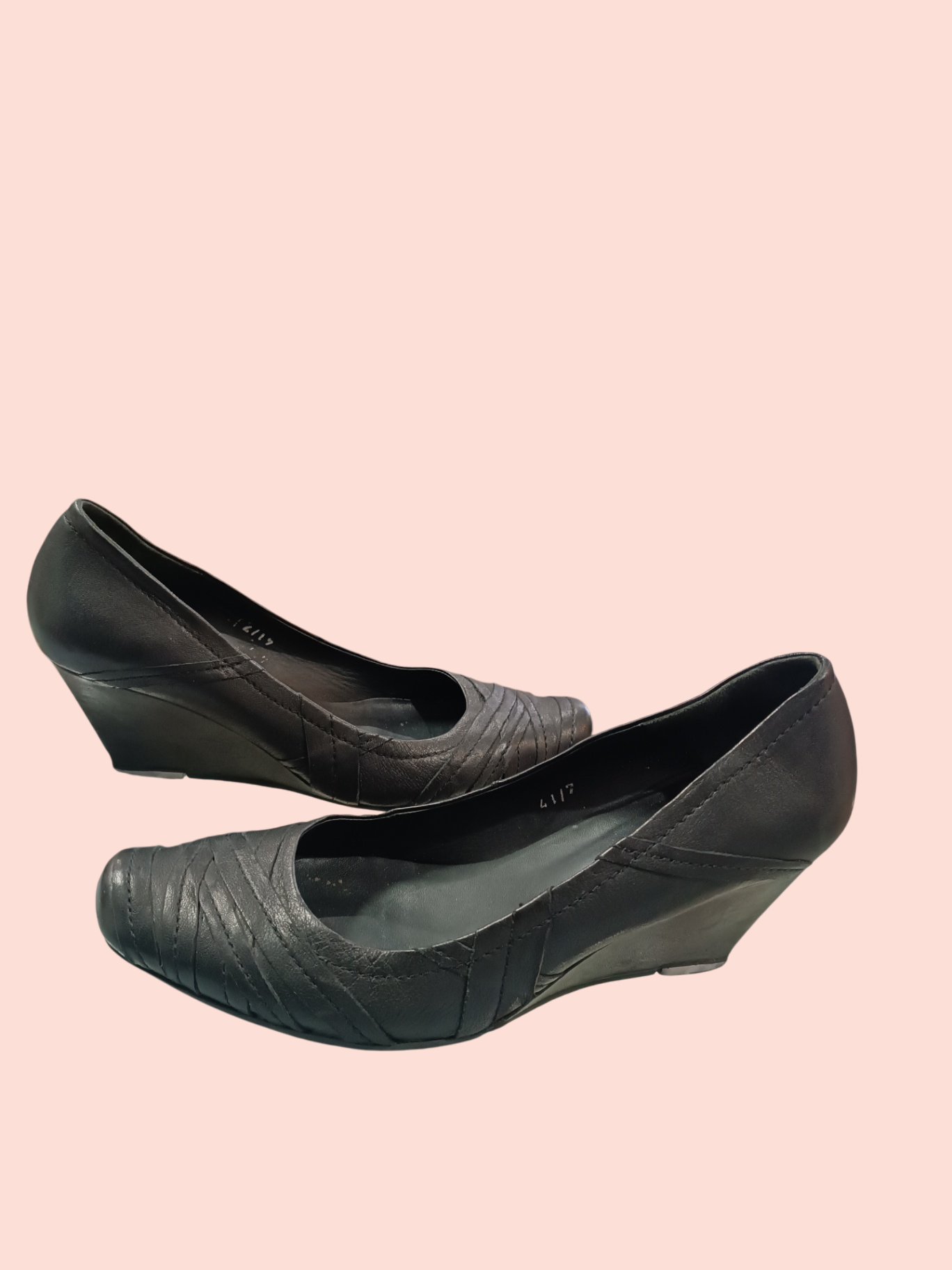 Iman Pumps 41 mit Keilabsatz, Schwarz