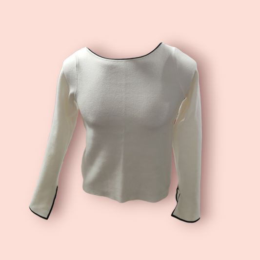 Reserved Pullover M Weiß mit schwarzen Akzenten