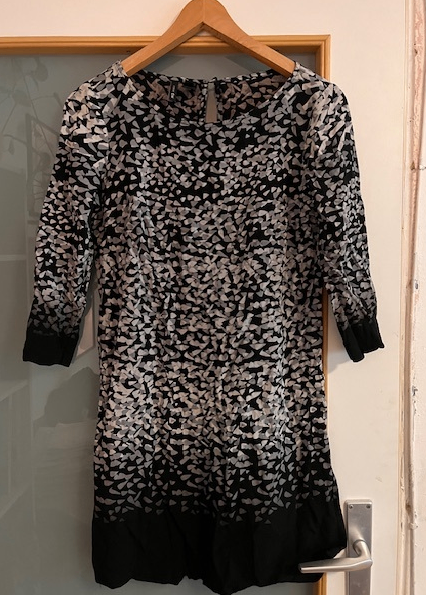 Mango Basics Kleid M Schwarz und Weiß gemustert