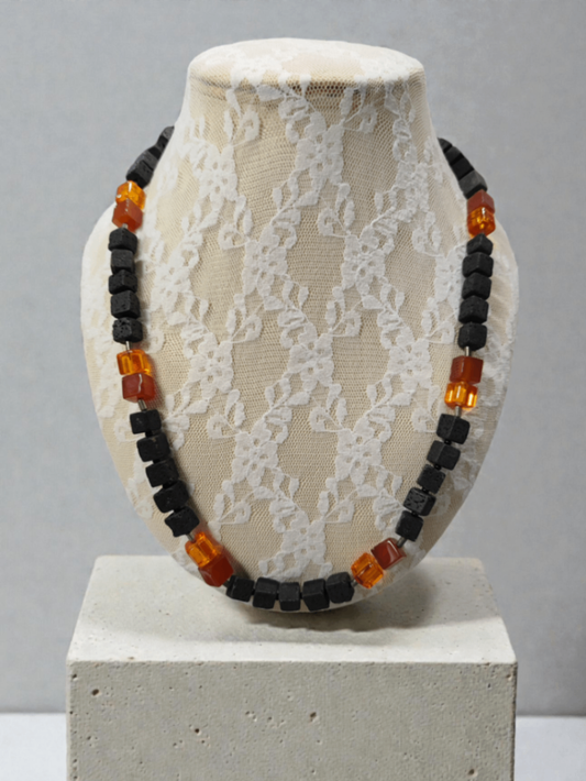 Lava & Kunstperlen Halskette (neu, handgemacht)