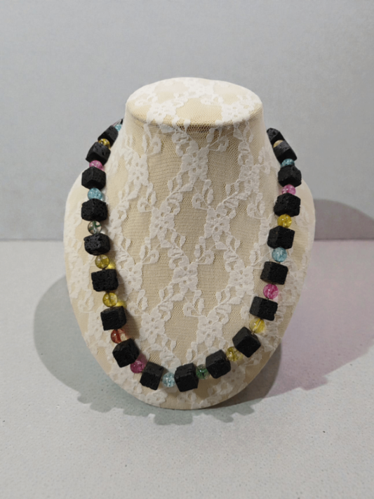 Lava & Quarz Halskette (neu, handgemacht)