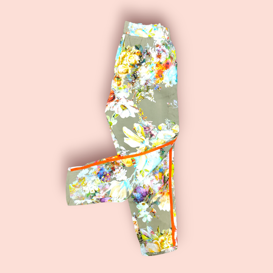 Stehmann Hose M Grün mit buntem Blumenmuster