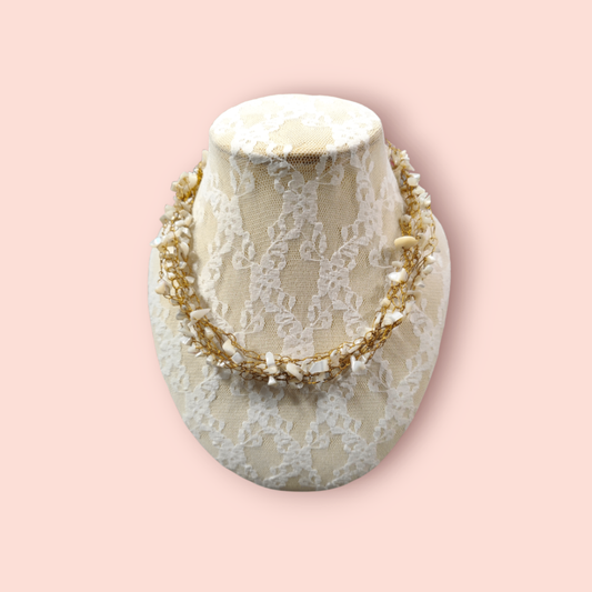 Handgemachte Halskette mit Halbedelsteinen und Echtsilberdraht