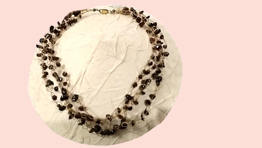 Handgemachte Halskette mit Echtgolddraht Lila