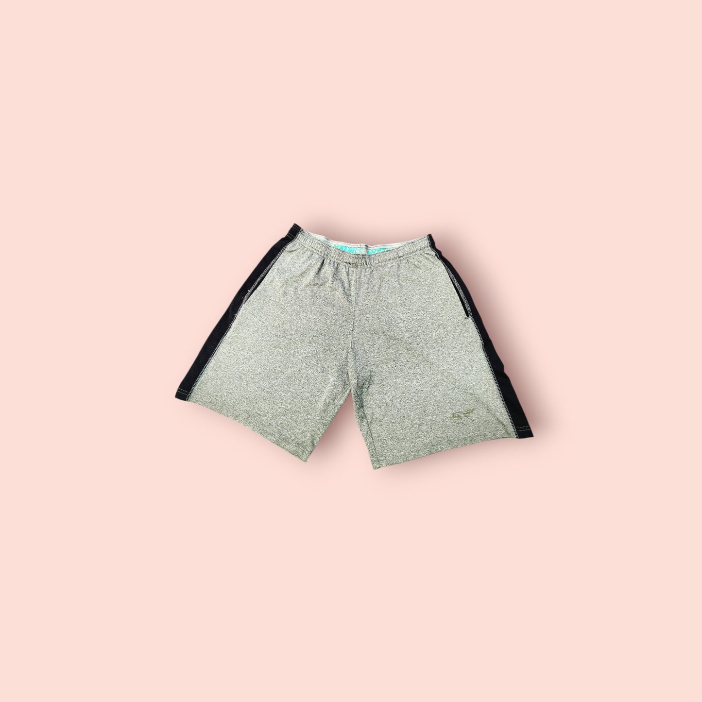 Shorts M/L Grau mit schwarzen Seitenstreifen