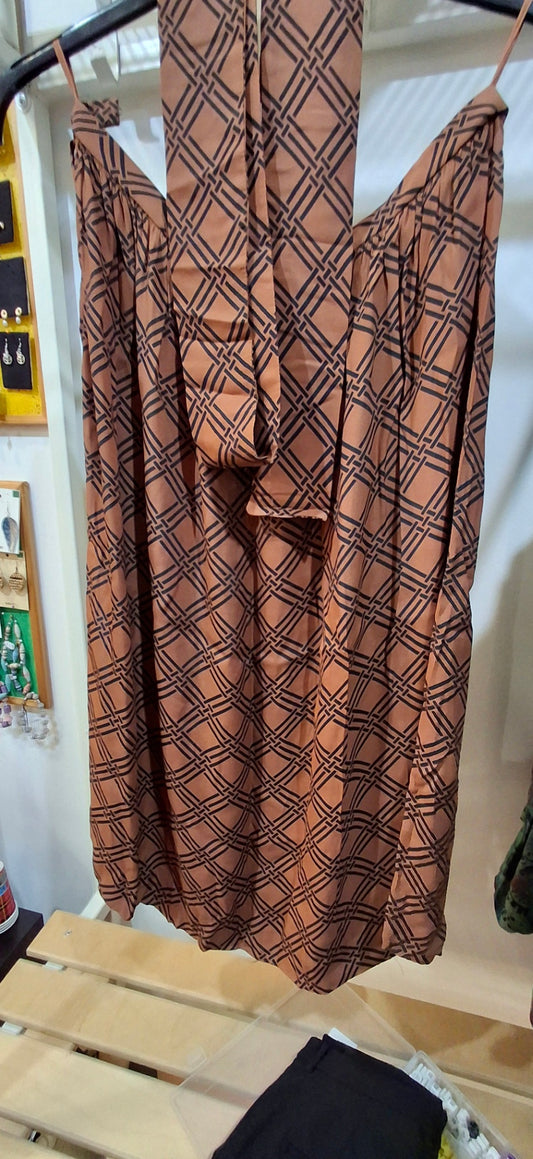 Rock L Braun mit schwarzem Muster