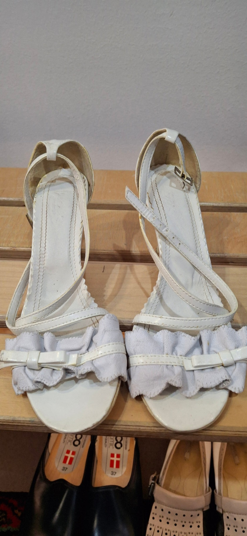 Sandalen 37 Weiß