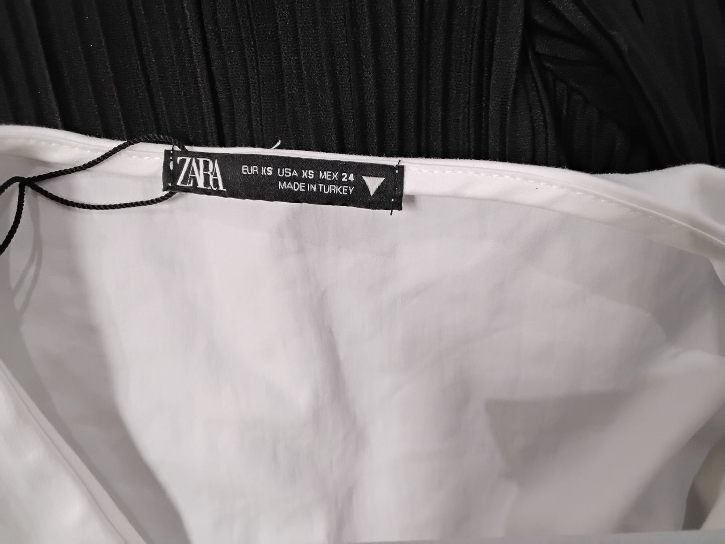 Zara Kleid XS Weiß