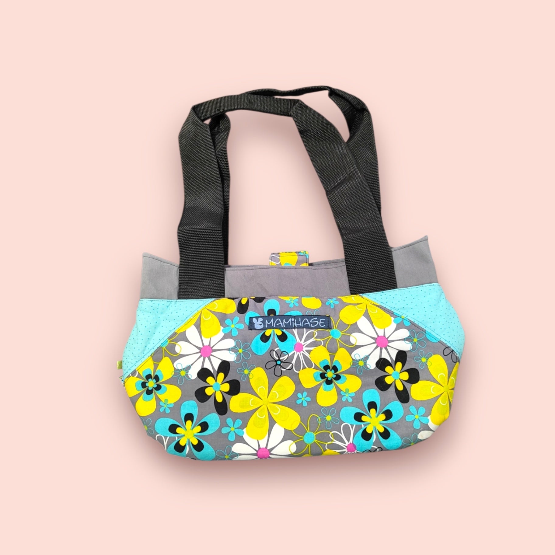 MAMHIASE Tasche Bunt mit Farben wie Gelb, Blau, Schwarz, Weiß