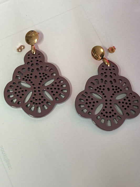 Ohrringe One size Lila aus echtem Horn gefärbt und echt rose goldene Stecker
