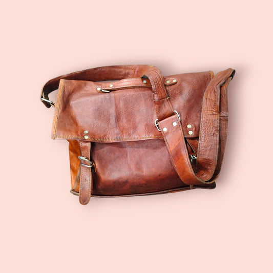 Gusti Tasche Echtleder Braun