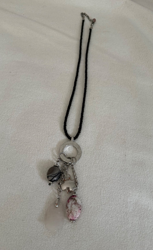 Bonita Halskette Schwarz, Silber, Weiß, Rosa