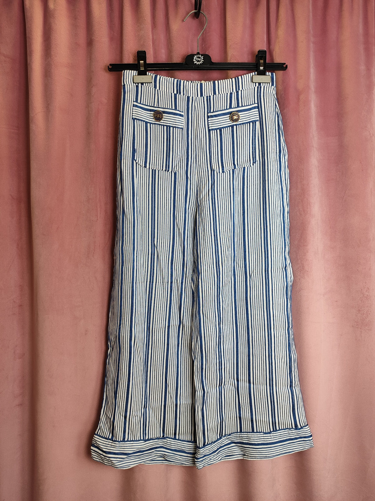 Hose Blau und Weiß