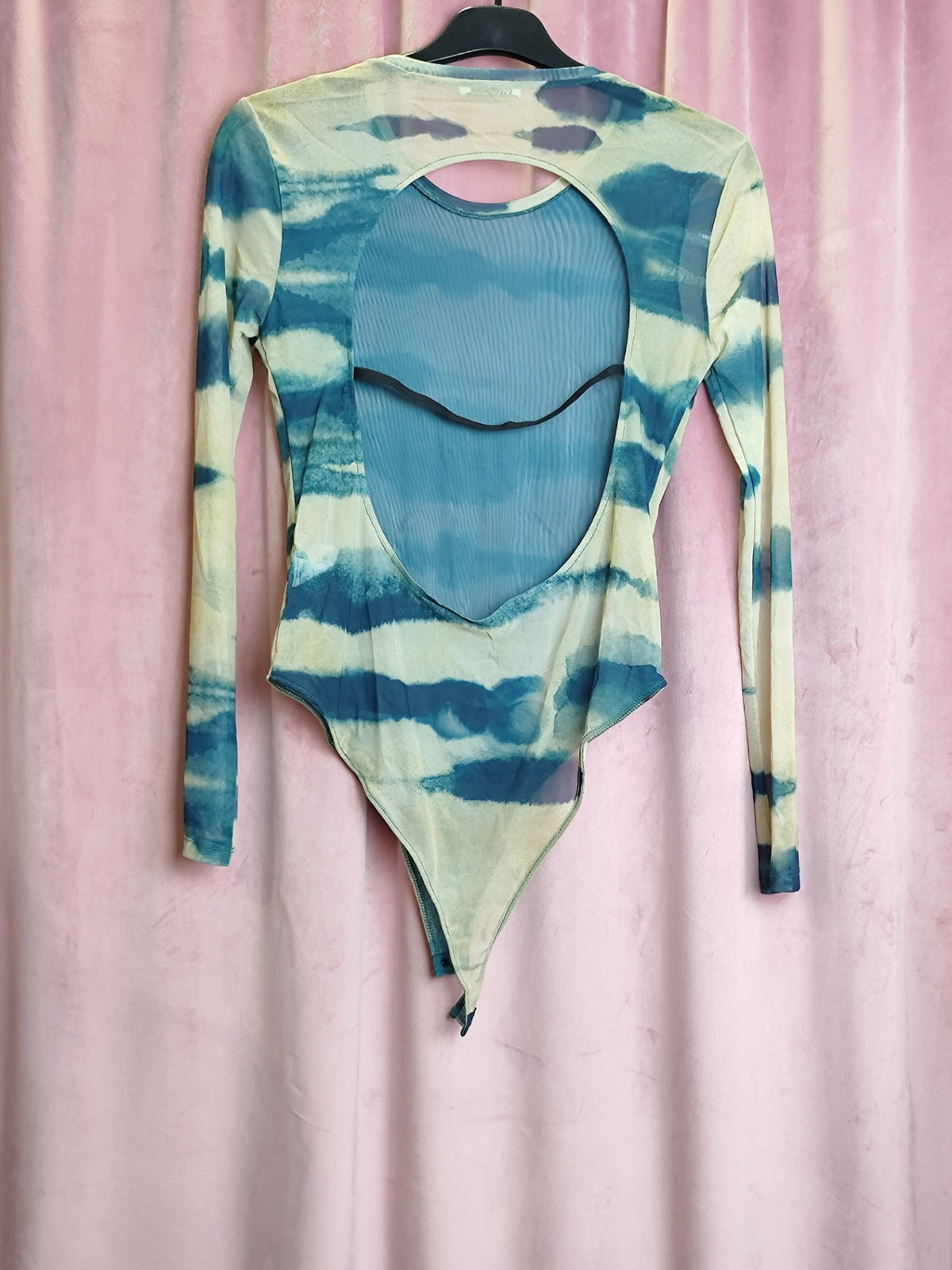 Zara Body L Blau, Creme