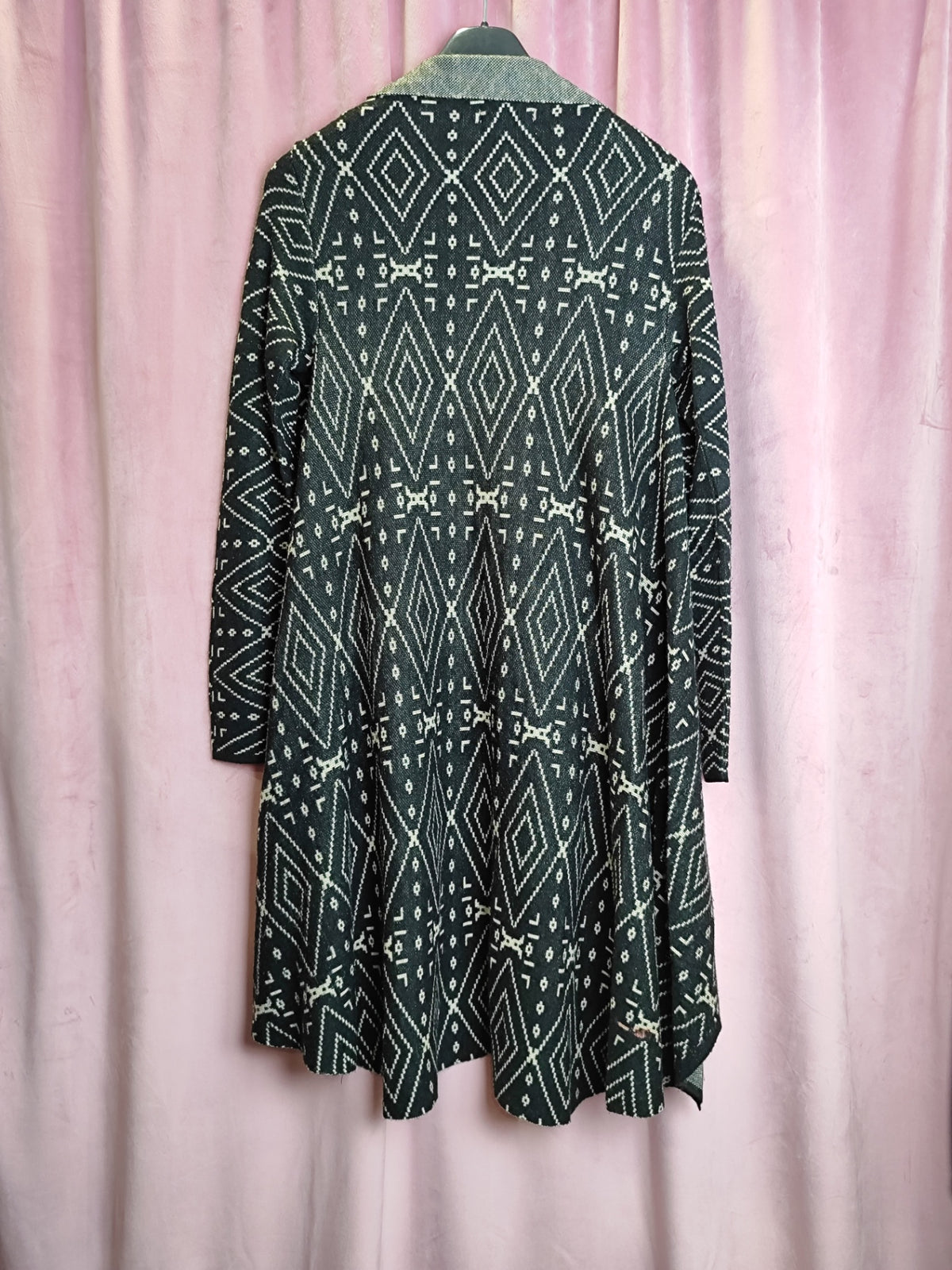 Bershka Mantel L Schwarz, Grau, Weiß