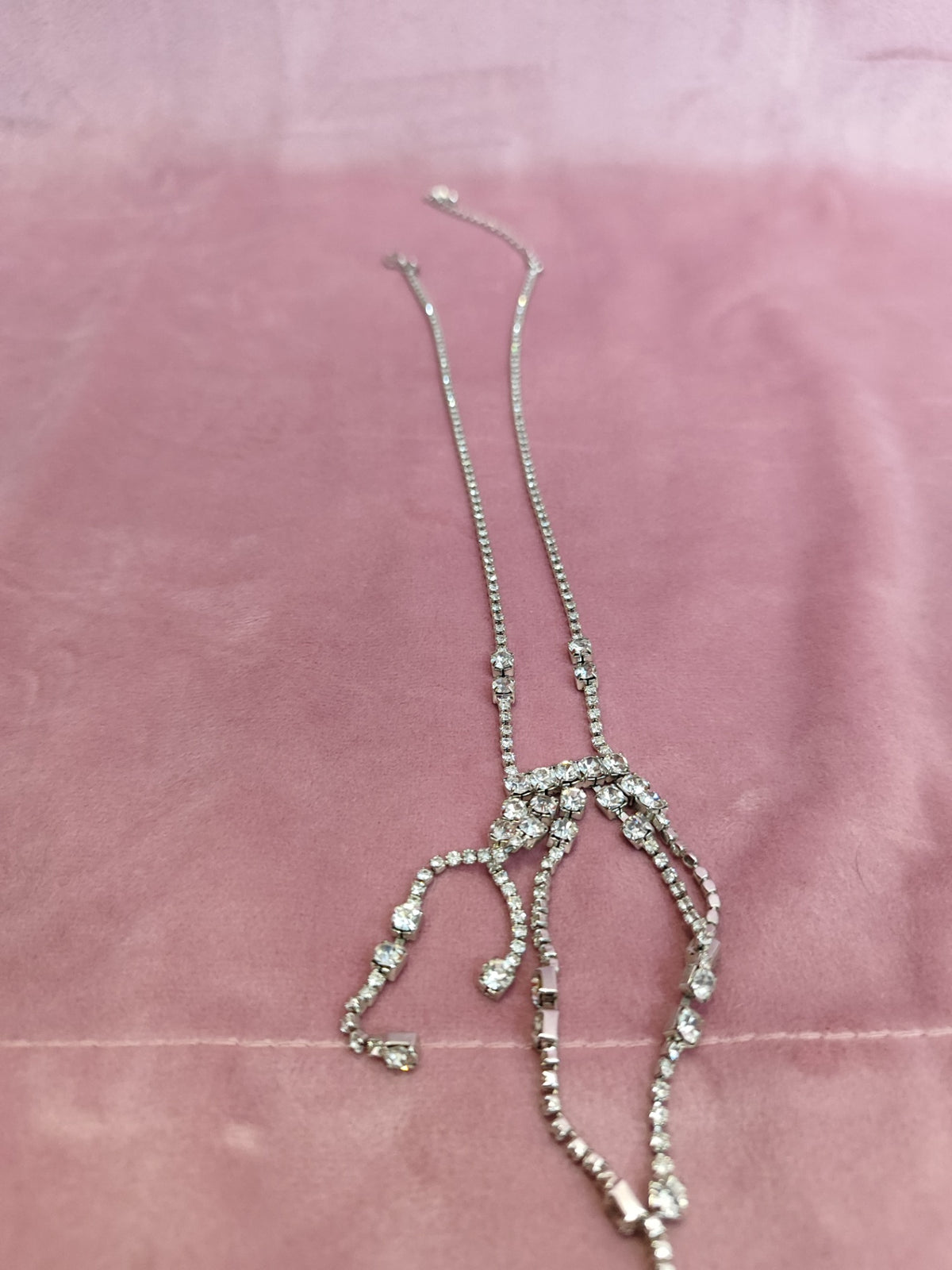 Halskette Silber mit Strasssteinen