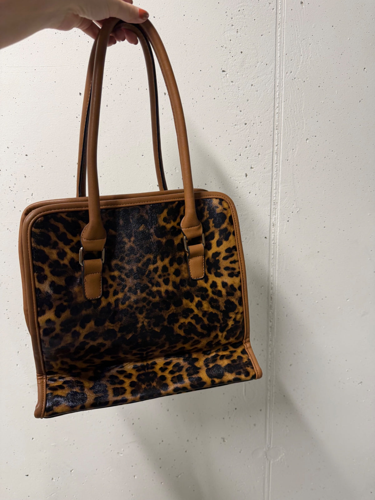 Handtasche Schwarz mit braunem Muster
