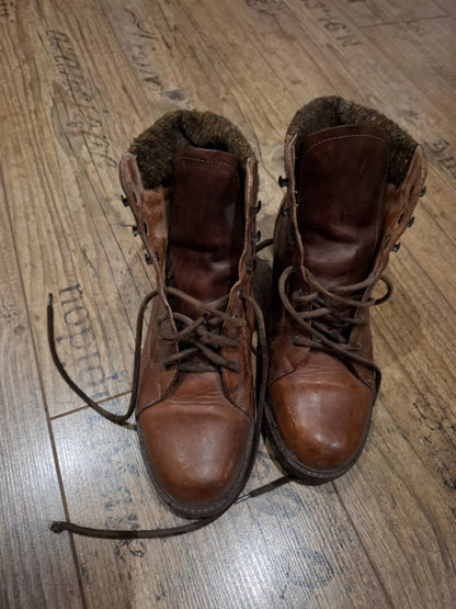 Stiefel 41/42 Braun