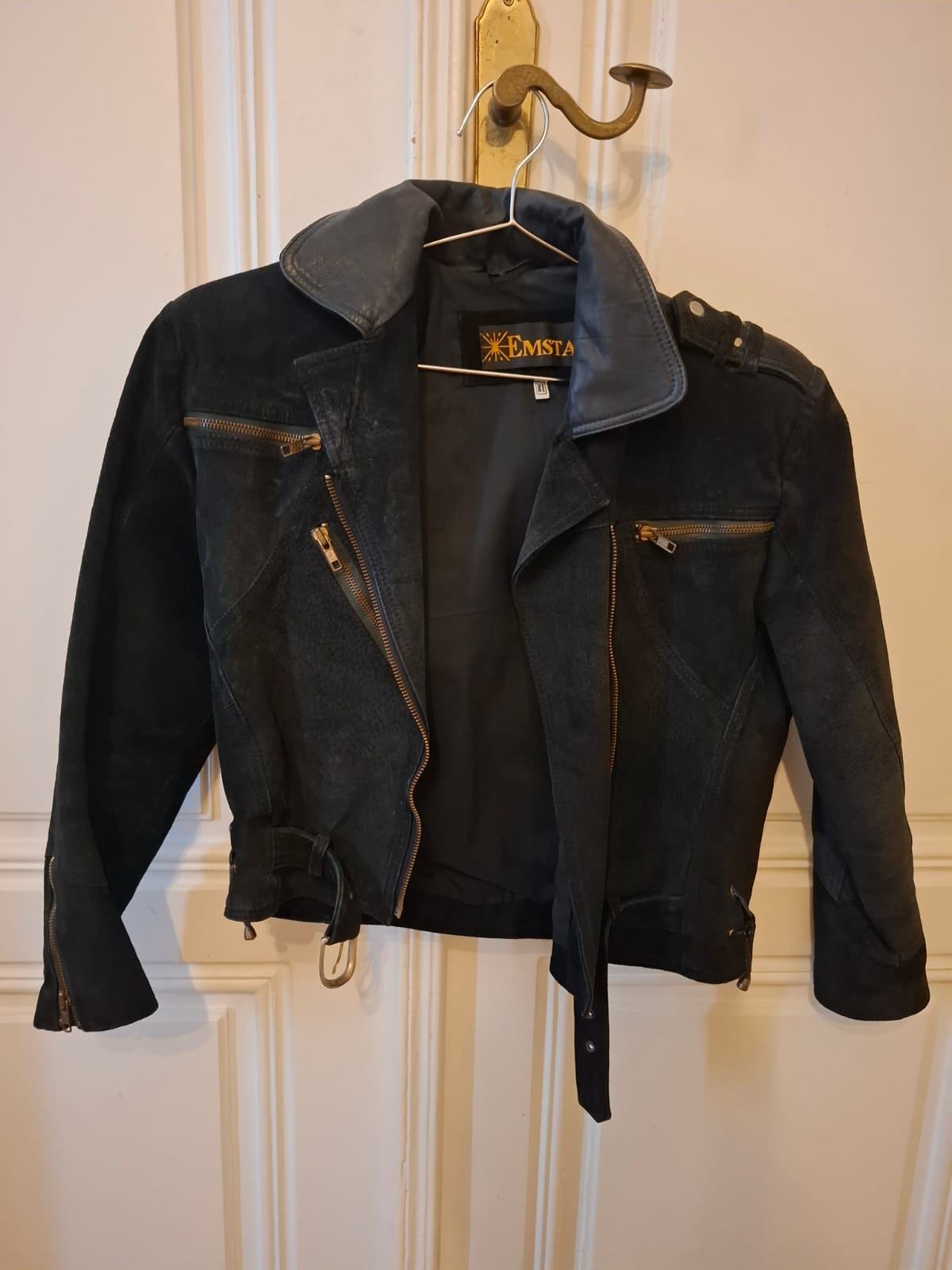 Jacke L Schwarz