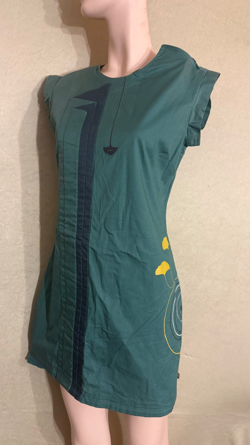 Skunkfunk Kleid S Grün
