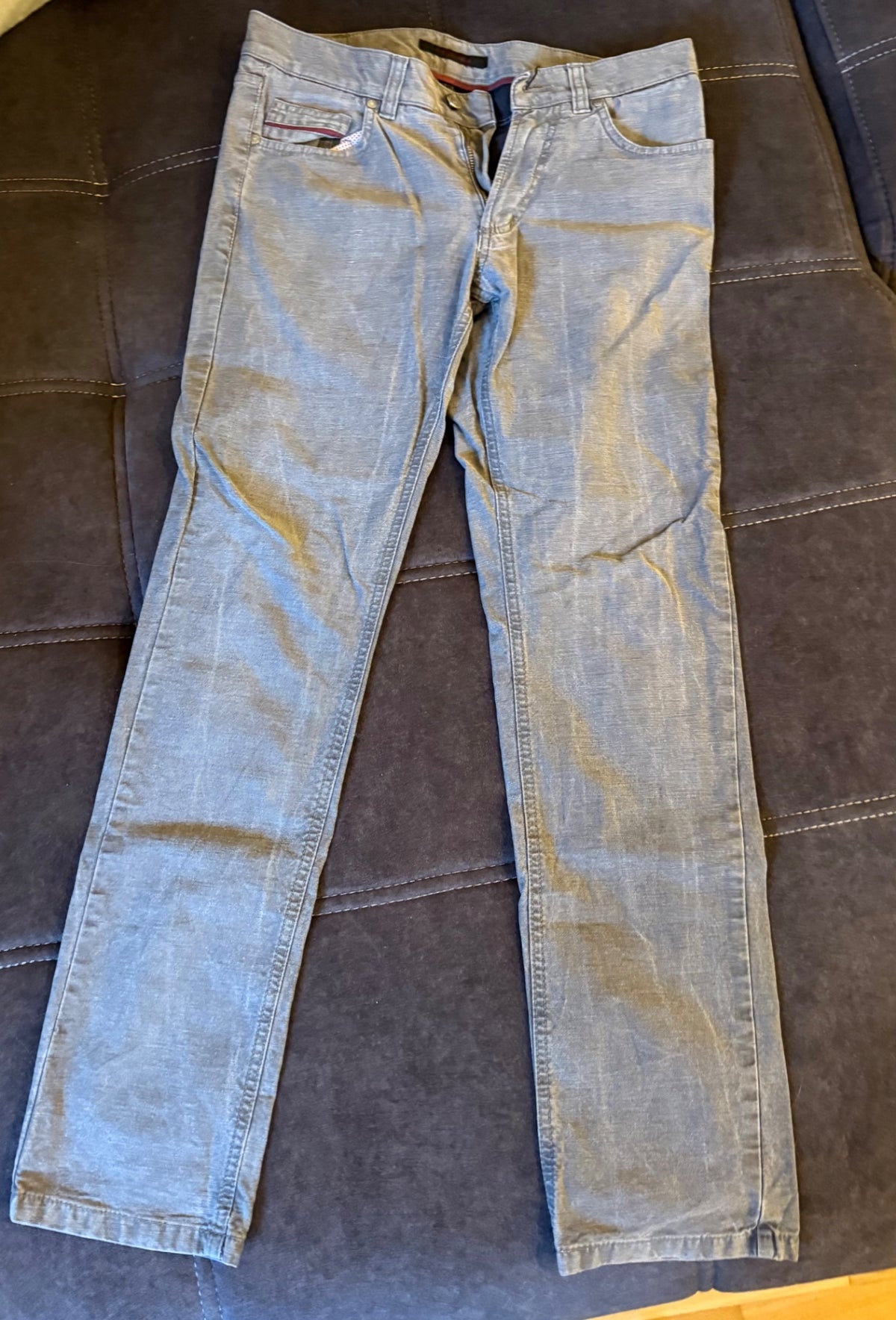 Aldo Colittiredlabel Hose 31/32 Hellgrau