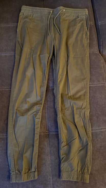 H&M Hose M Olivgrün